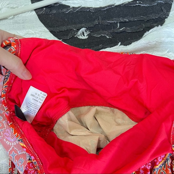 ATHENA Cold Shoulder Ruffle One-Piece Swimsuit Sz 10 Pink Red Geomatric Prints - Picture 3 of 10